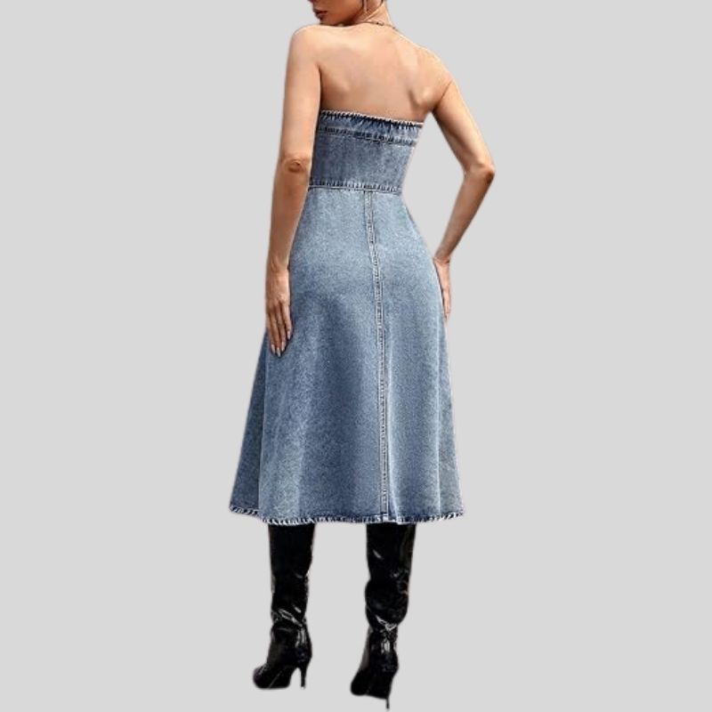 Denim-rørkjole med knapper og uten ermer