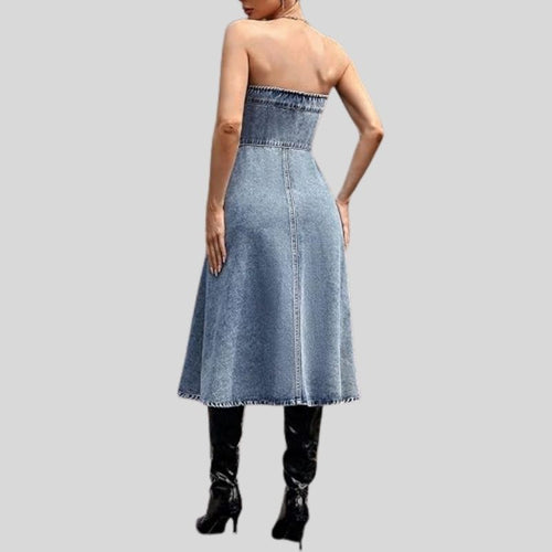 Denim-rørkjole med knapper og uten ermer
